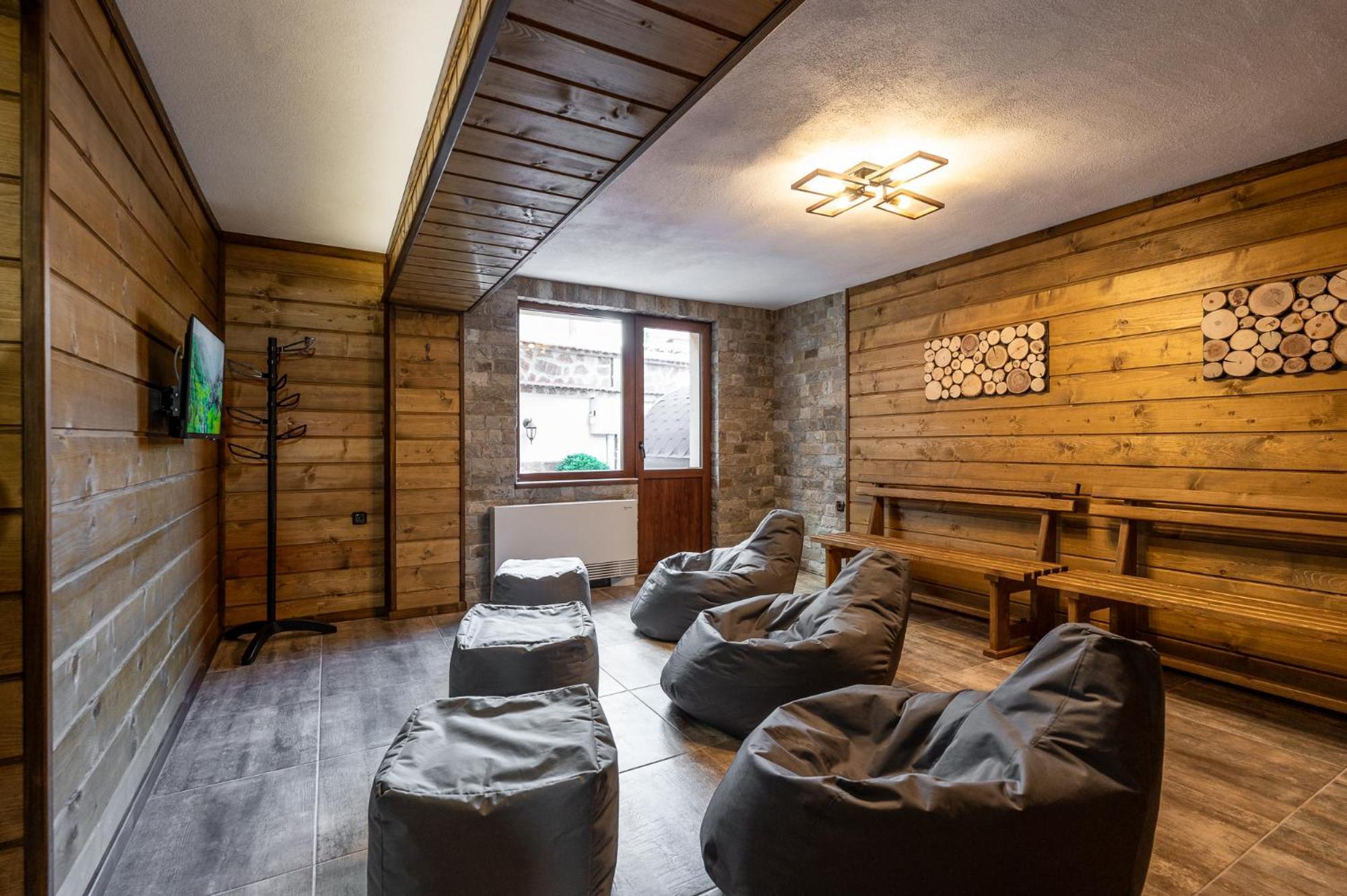 Beluga Guest House Velingrad Ngoại thất bức ảnh