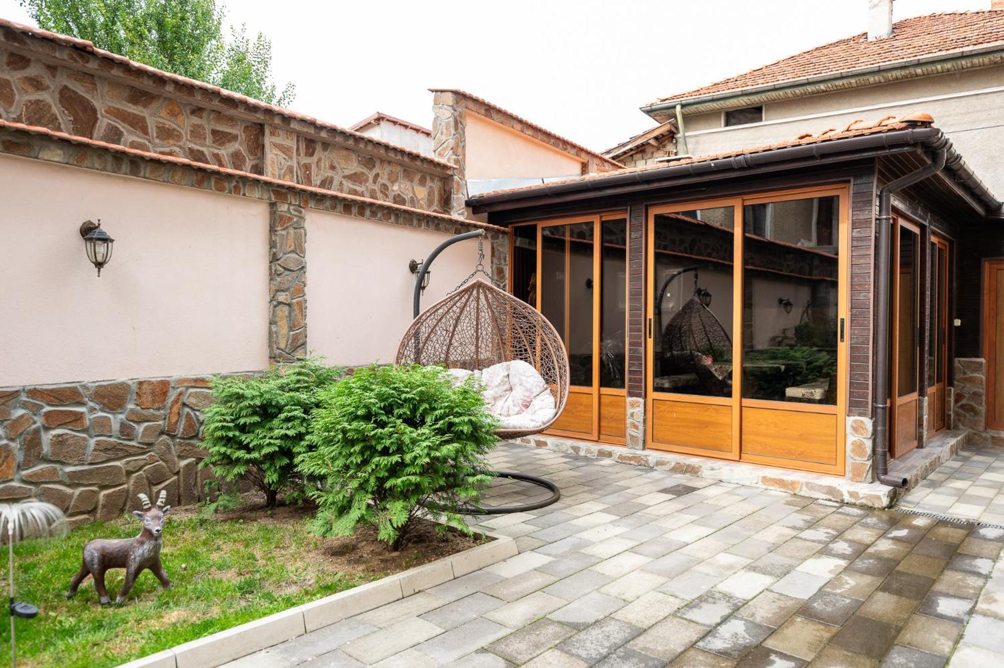 Beluga Guest House Velingrad Ngoại thất bức ảnh
